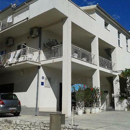 Haus Pehar Hotel Baška Voda Eksteriør billede