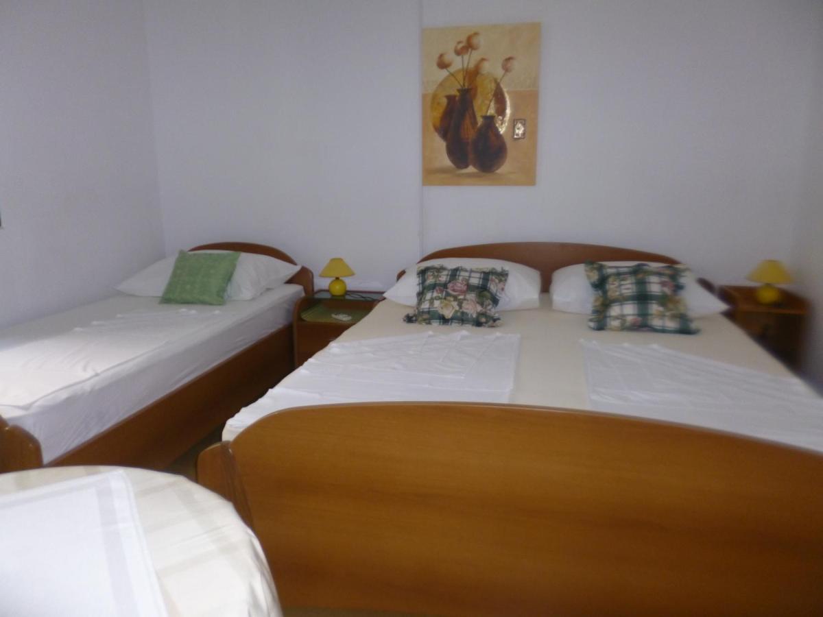 Haus Pehar Hotel Baška Voda Eksteriør billede