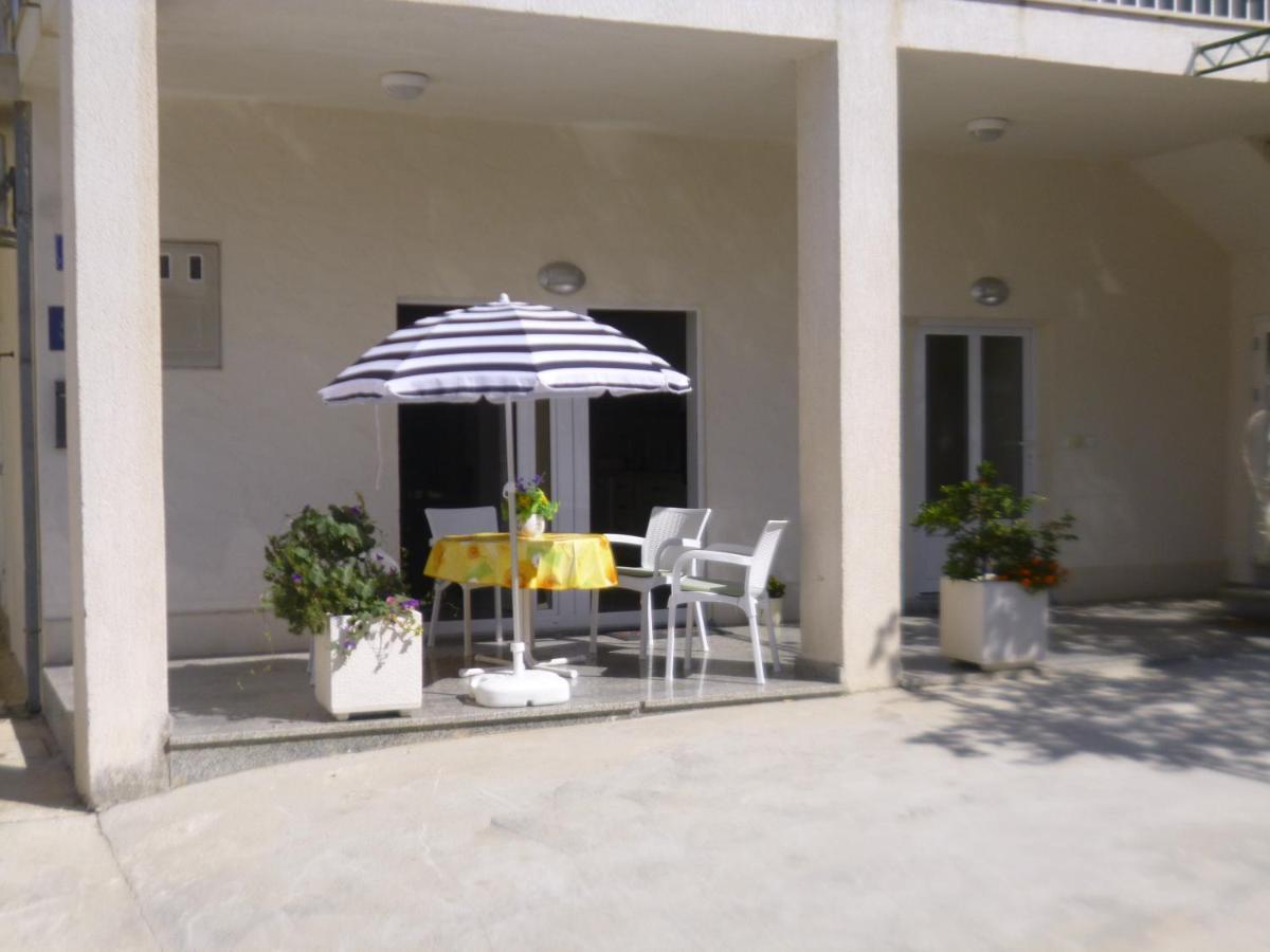 Haus Pehar Hotel Baška Voda Eksteriør billede