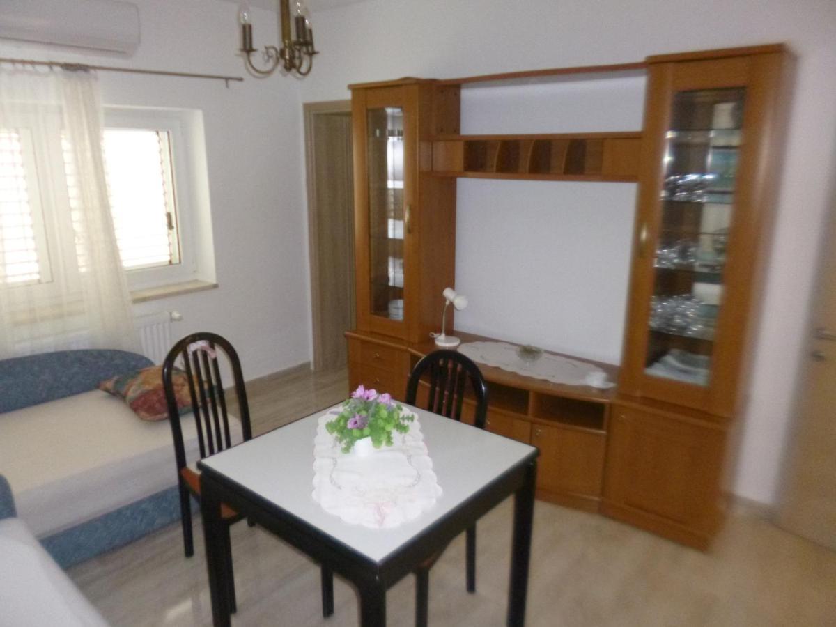 Haus Pehar Hotel Baška Voda Eksteriør billede
