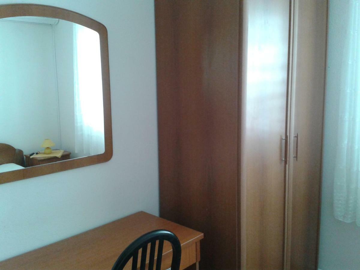 Haus Pehar Hotel Baška Voda Eksteriør billede