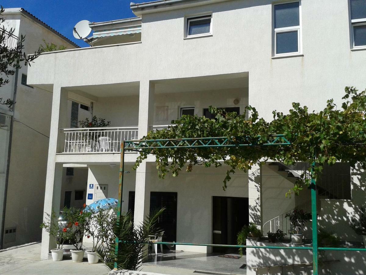 Haus Pehar Hotel Baška Voda Eksteriør billede